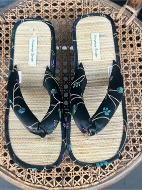 Vintage 90’s  Amanda Smith platform bamboo flip flops sandals